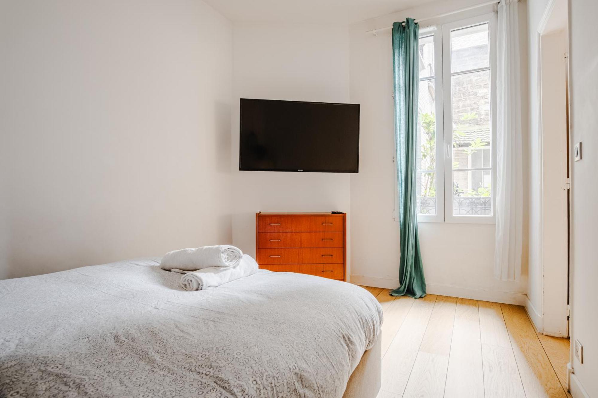 Beautiful Family Flat Nearby The Flea Market, Stade De France, Montmartre * Saint-Ouen (Seine-Saint-Denis)